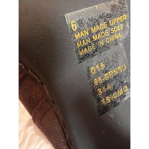 Bakers Eskimo Women's Heeled Suede Boots with Shearling Fur Accents Size 6‎ - Picture 5 of 8